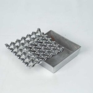 Cinzeiro em Alumínio Fundido G