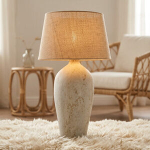 Abajur Off White Comprido e Cúpula de Linho