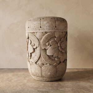 Vaso Balinês em Pedra Esculpida A55 x D50 cm