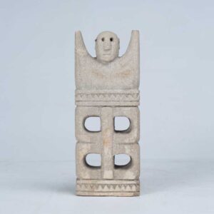 Escultura Totêmica em Pedra