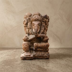 Escultura Esculpida de Ganesha em Pedra Entalhada