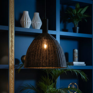 Luminária em Rattan Preto Cahya Pequeno Altura: 70 cm X Diâmetro: 60 cm