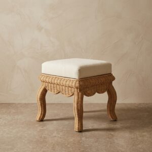Banco em Madeira e Rattan Natural A: 46 cm X L: 45 cm X P: 45 cm