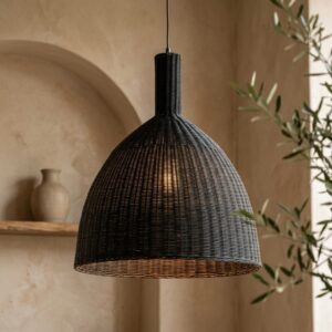 Luminária em Rattan Preto Cahya Pequeno Altura: 70 cm X Diâmetro: 60 cm