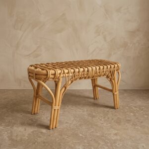 Calçadeira em Rattan Natural A: 45 cm X L: 90 cm X P: 35 cm